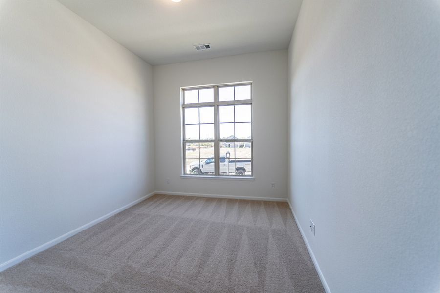 Spacious, unfurnished interior of a new home in Solterra, Mesquite (Image 38). Spacious, unfurnished interior of a new home in Solterra, Mesquite (Image 38).