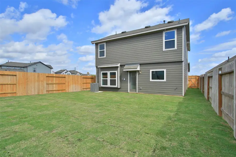 Exterior details and patio area of a home in Colony at Pinehurst, Pinehurst (Image 3).