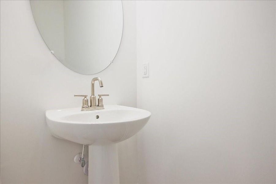 Furnished interior view inside a new home in River Walk Place, Lawrenceville (Image 13).