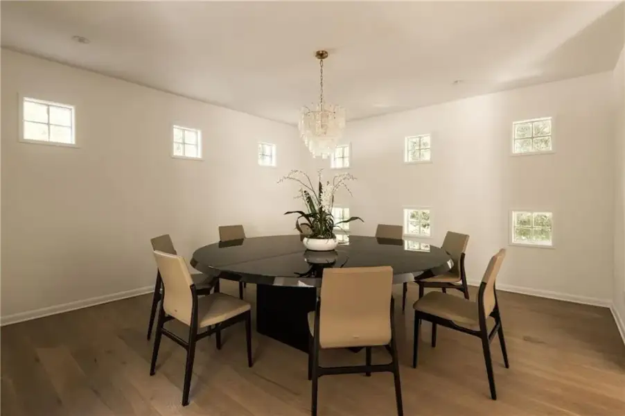 Furnished interior view inside a new home in , Atlanta (Image 55).