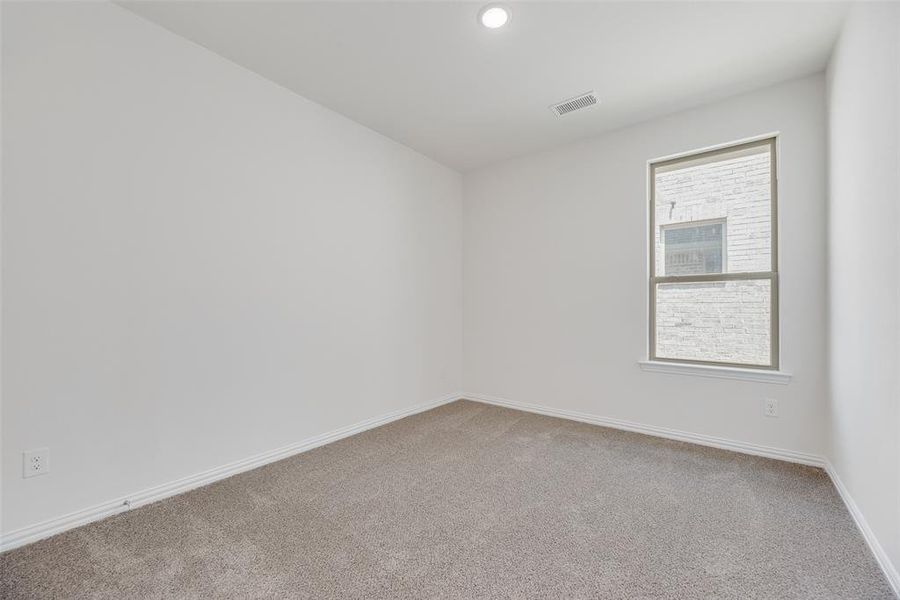 Spacious, unfurnished interior of a new home in Spiritas Ranch, Little Elm (Image 9). Spacious, unfurnished interior of a new home in Spiritas Ranch, Little Elm (Image 9).