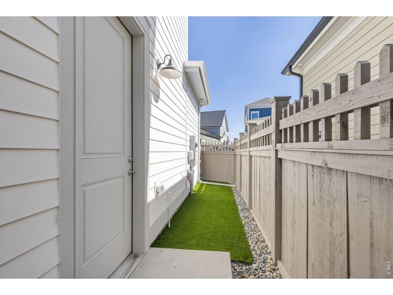 Exterior details and patio area of a home in Westerly, Erie (Image 17).