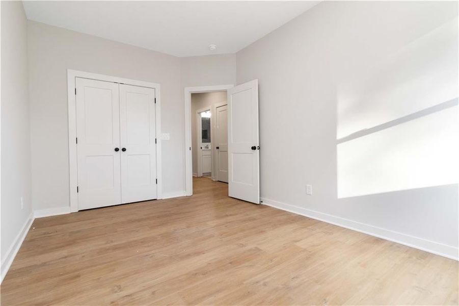 Spacious, unfurnished interior of a new home in , College Park (Image 10).