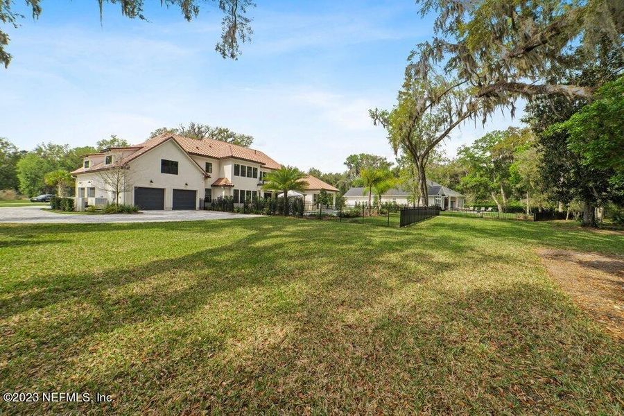 Image 81 of a home in .