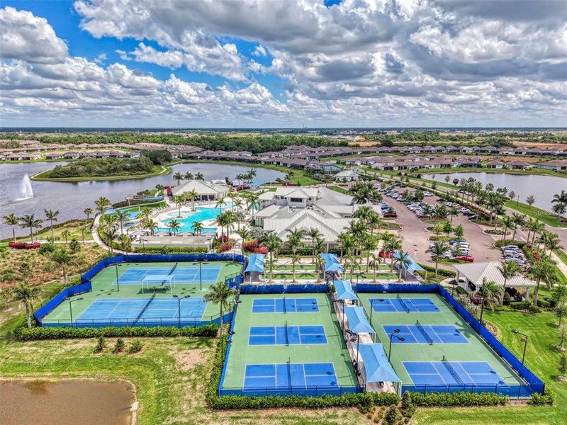 Community amenities in , Parrish (Image 75).