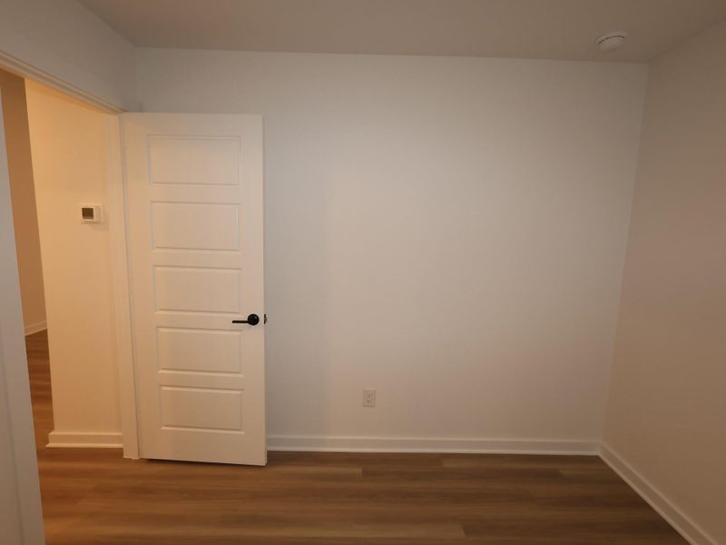 Spacious, unfurnished interior of a new home in Summerview, Fulshear (Image 4).