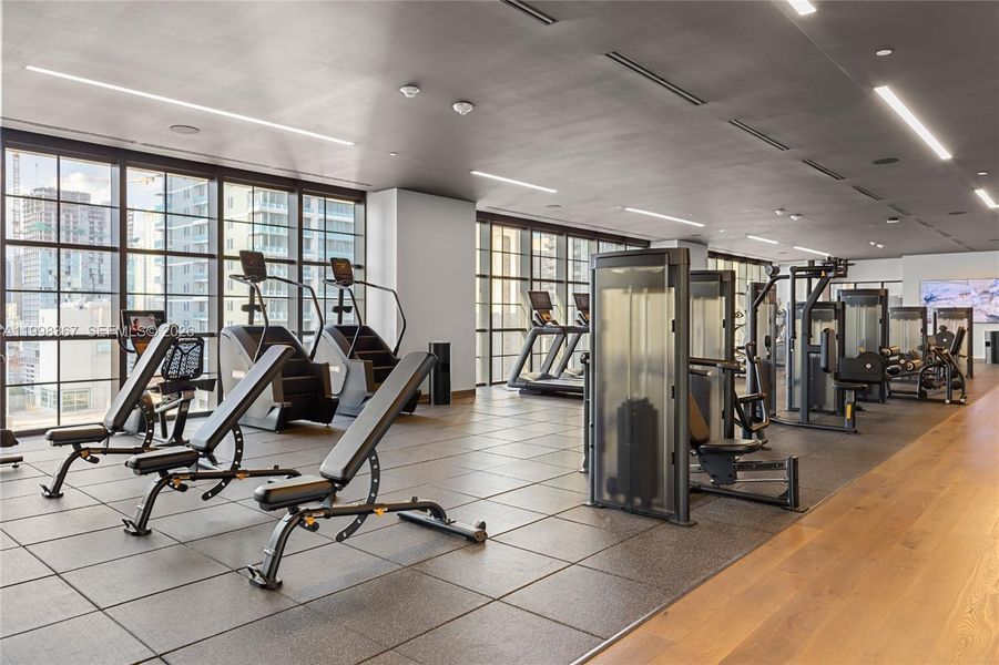 Community amenities in , Miami (Image 57).