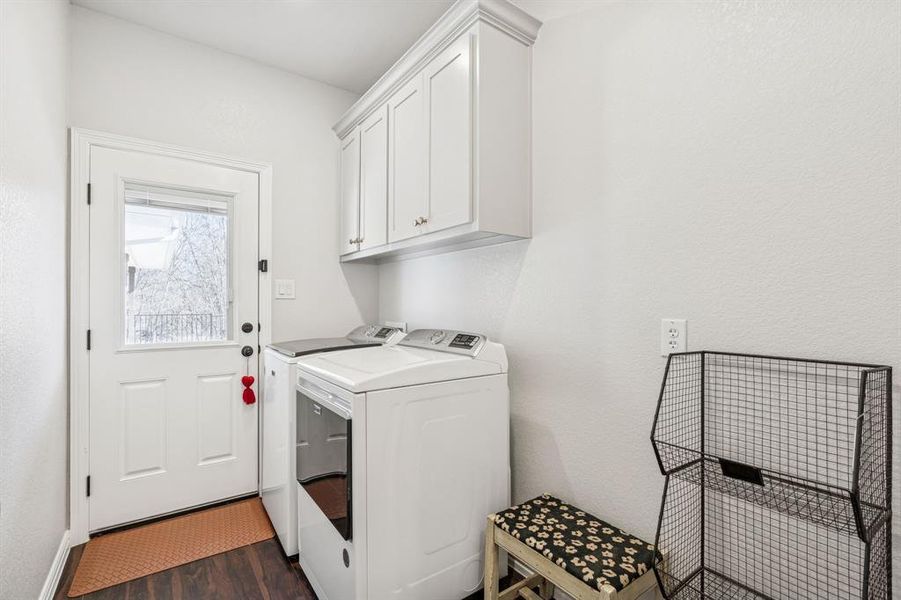 Furnished interior view inside a new home in , Burleson (Image 28). Furnished interior view inside a new home in , Burleson (Image 28).