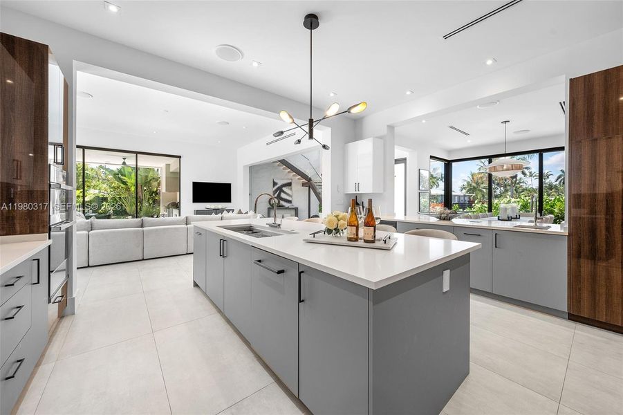 Furnished interior view inside a new home in , Fort Lauderdale (Image 9).