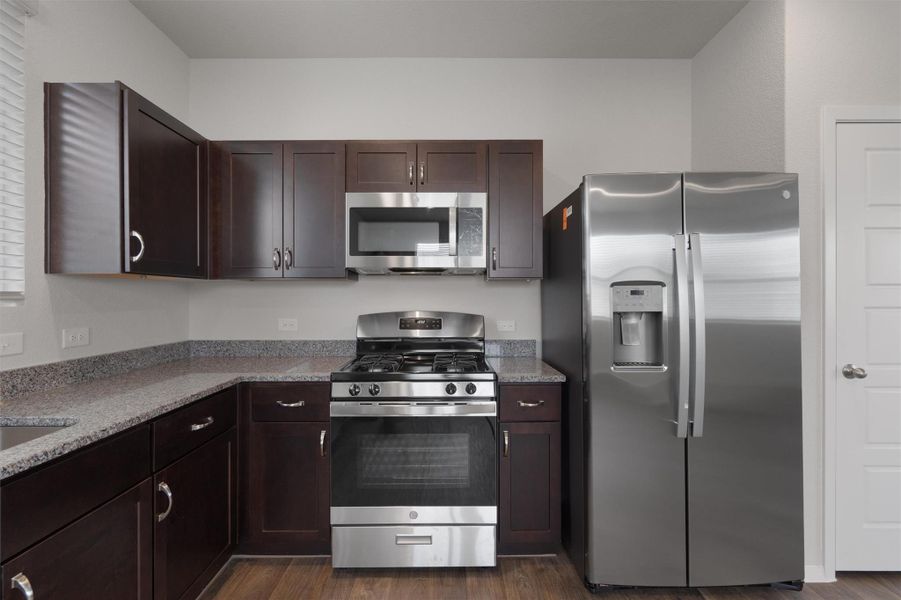 Image 28 of a home in Casetta Ranch. Image 28 of a home in Casetta Ranch.