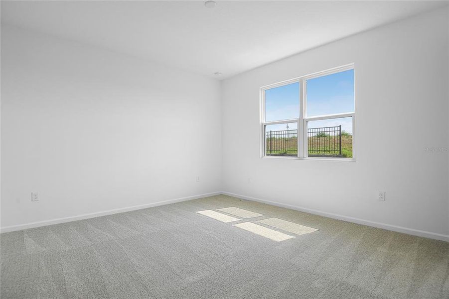 Spacious, unfurnished interior of a new home in Seasons at Scenic Terrace, Lake Hamilton (Image 9).