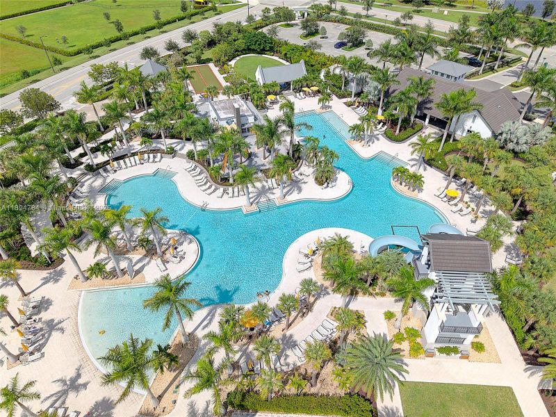 Community amenities in , Westlake (Image 41).