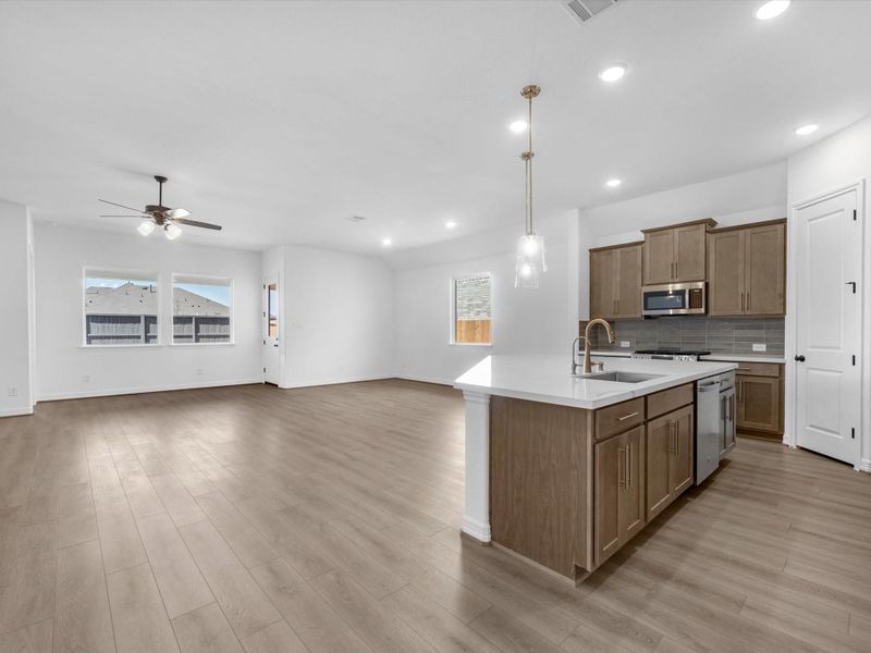 Furnished interior view inside a new home in Dellrose, Hockley (Image 14).