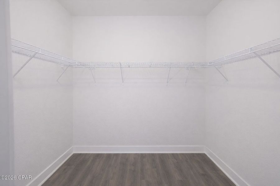 Spacious, unfurnished interior of a new home in Parkbrook, Panama City (Image 11).