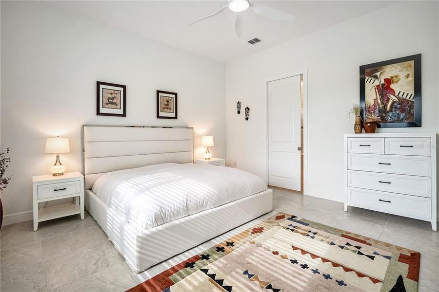 Furnished interior view inside a new home in , Ocala (Image 34).