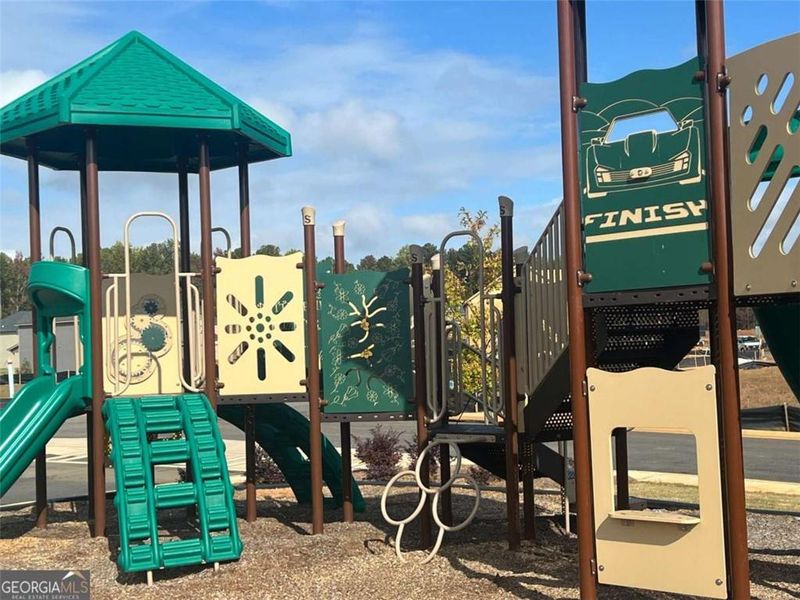 Community amenities in Fern Dale, Fairburn (Image 22).