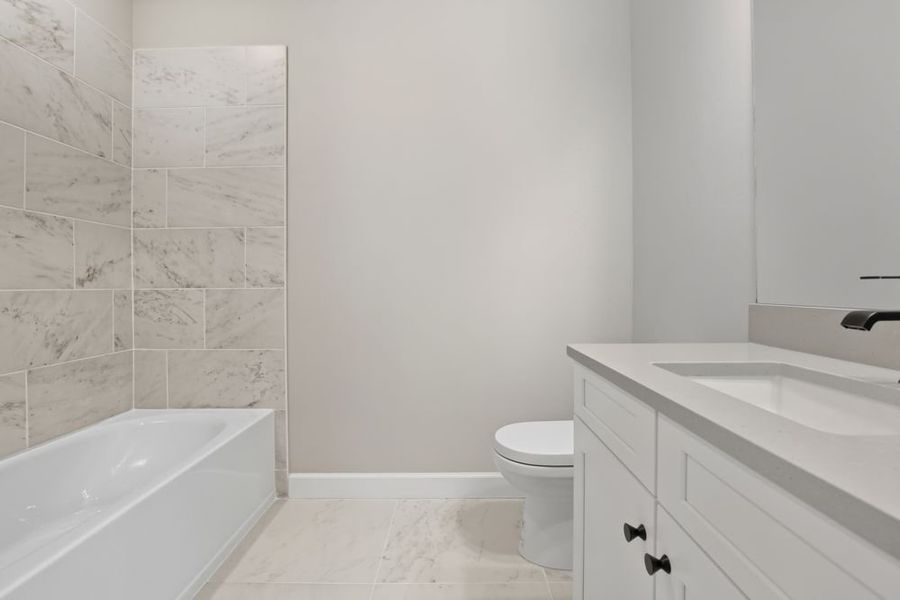 Furnished interior view inside a new home in Seahaven, Punta Gorda (Image 16).