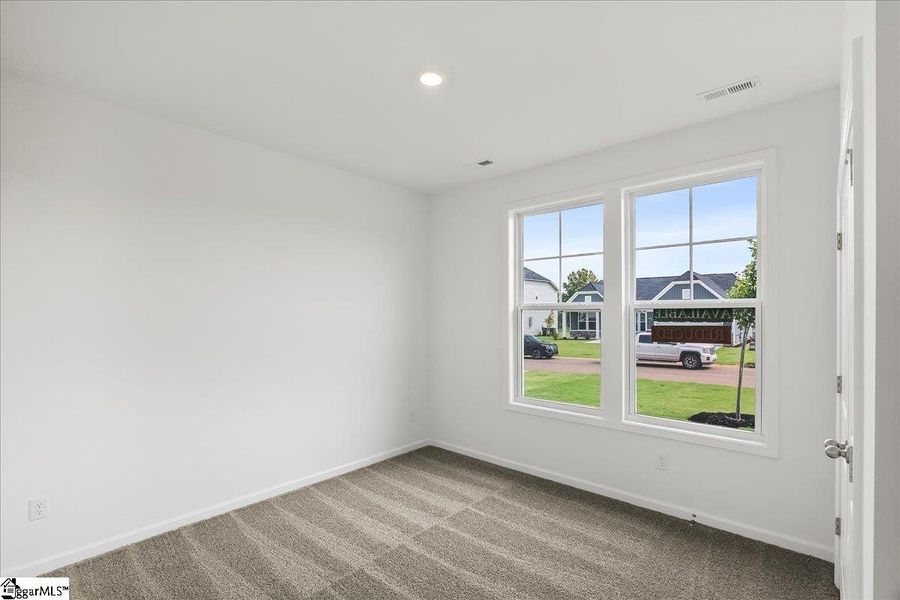 Spacious, unfurnished interior of a new home in Lynbrook, Boiling Springs (Image 18). Spacious, unfurnished interior of a new home in Lynbrook, Boiling Springs (Image 18).