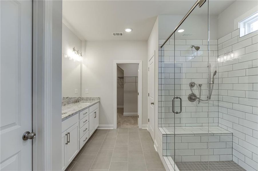 Furnished interior view inside a new home in , Bishop (Image 18).