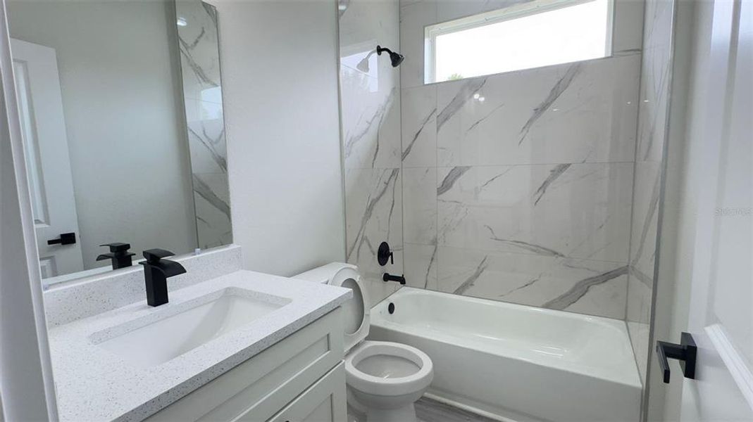 Image 20 of a home in .