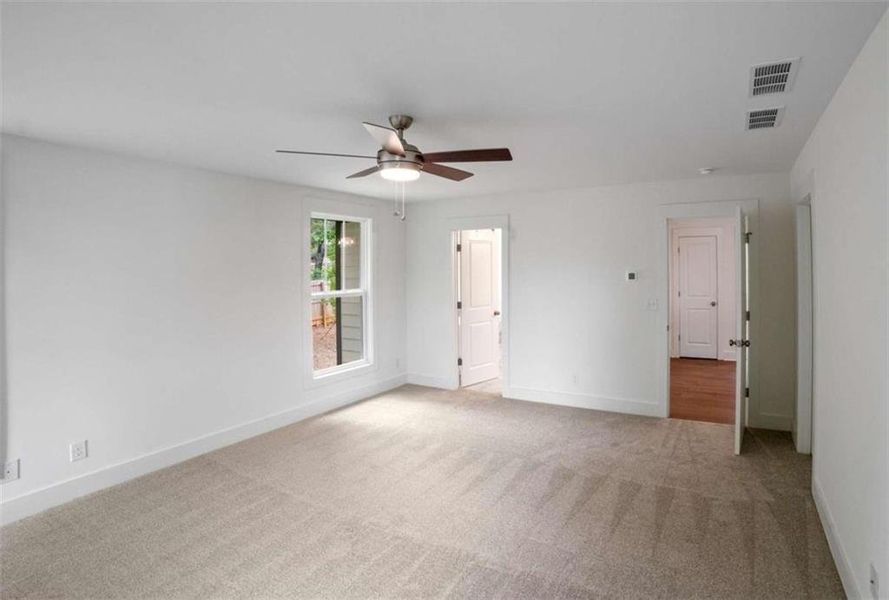 Spacious, unfurnished interior of a new home in The Villages at Whites Mill, Decatur (Image 11).