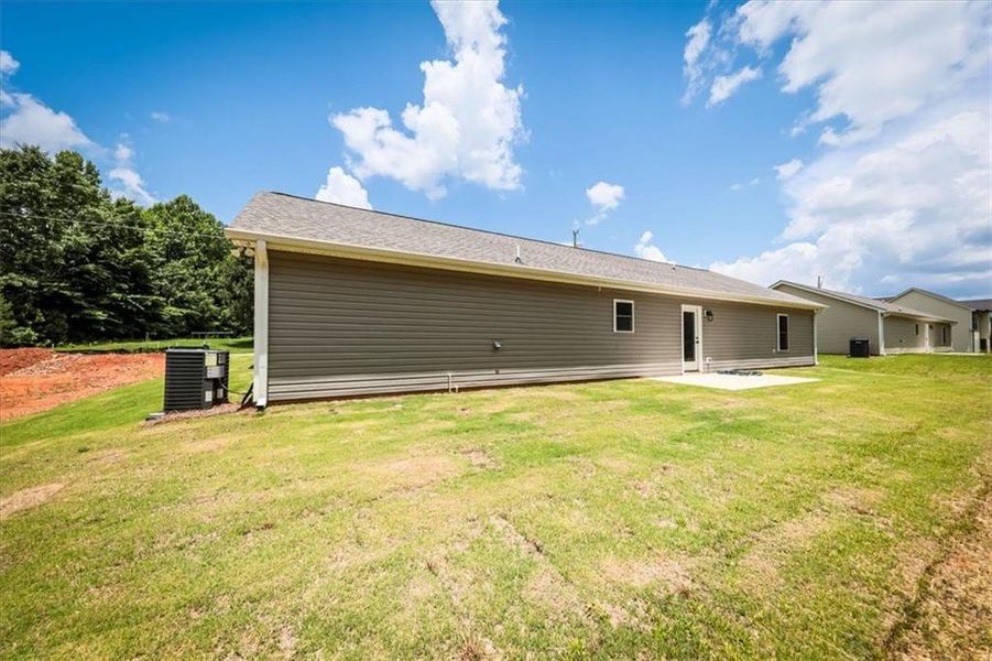Exterior details and patio area of a home in , Rockmart (Image 3).