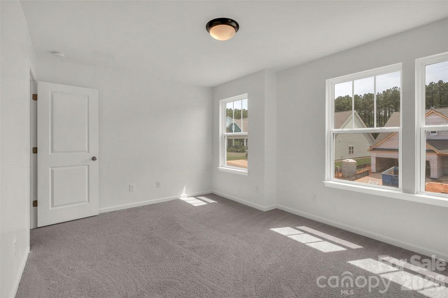 Spacious, unfurnished interior of a new home in Edgewater - The Links, Lancaster (Image 42).