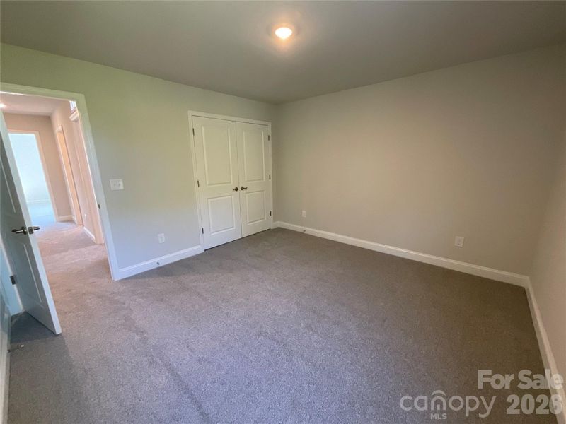 Spacious, unfurnished interior of a new home in Lauren Pines, York (Image 24).