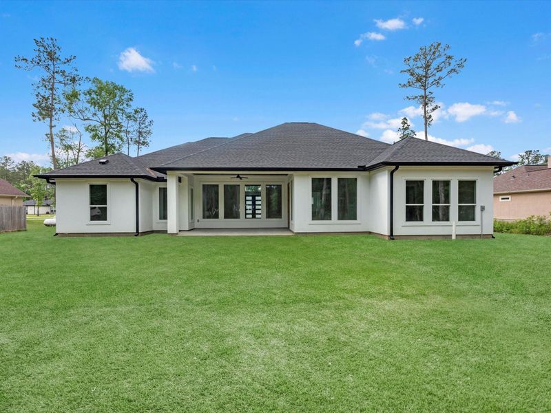 Exterior details and patio area of a home in , Dayton (Image 1).