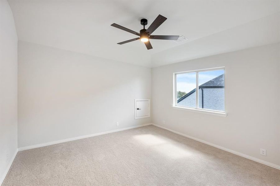 Spacious, unfurnished interior of a new home in Mockingbird Hills 60-65, Joshua (Image 22).