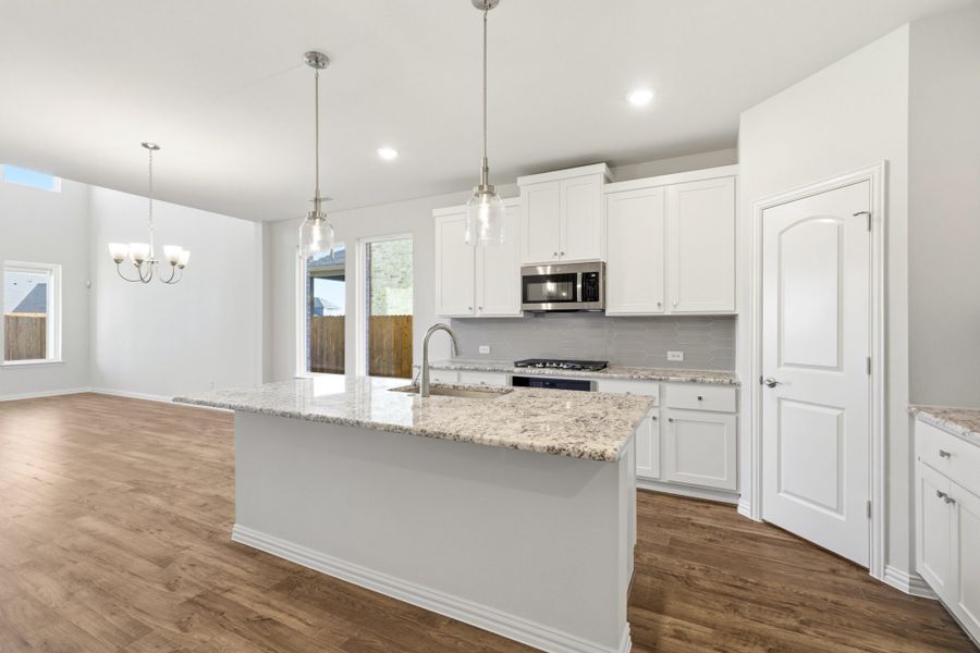 Furnished interior view inside a new home in Elevon, Lavon (Image 7).