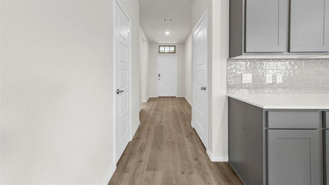 Spacious, unfurnished interior of a new home in Lilybrooke at Legacy Hills, Celina (Image 22). Spacious, unfurnished interior of a new home in Lilybrooke at Legacy Hills, Celina (Image 22).