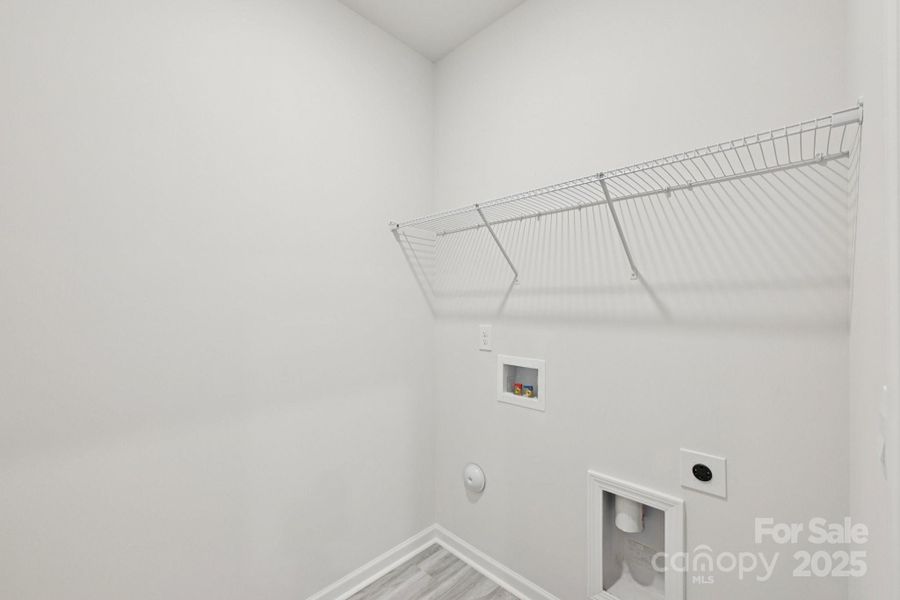 Spacious, unfurnished interior of a new home in Laurelbrook, Sherrills Ford (Image 23).