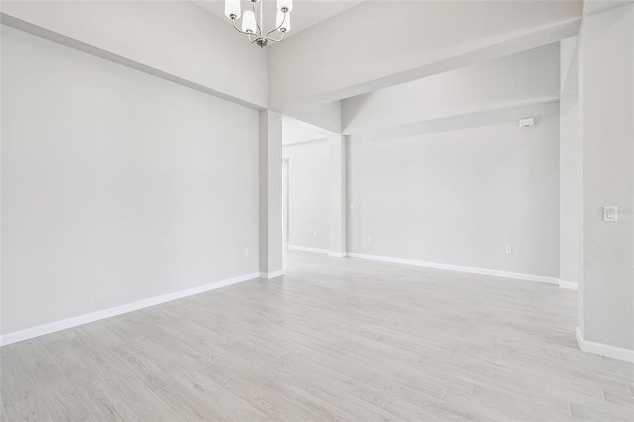 Spacious, unfurnished interior of a new home in Hawk's Overlook, Oviedo (Image 42). Spacious, unfurnished interior of a new home in Hawk's Overlook, Oviedo (Image 42).