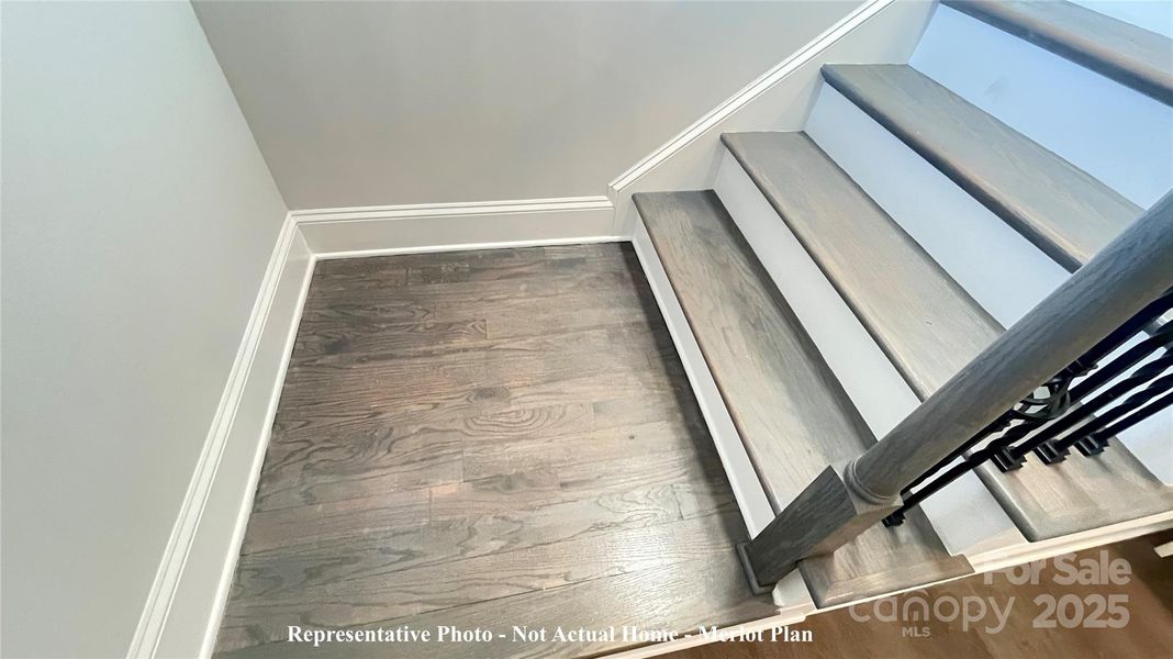 Oak Tread Stairs Example-Merlot Floorplan