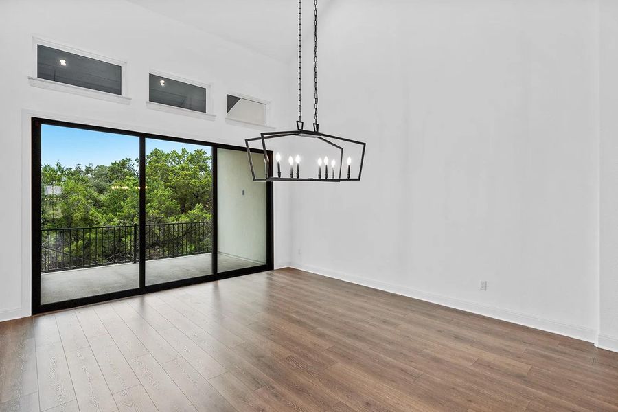 Grantley G dining room