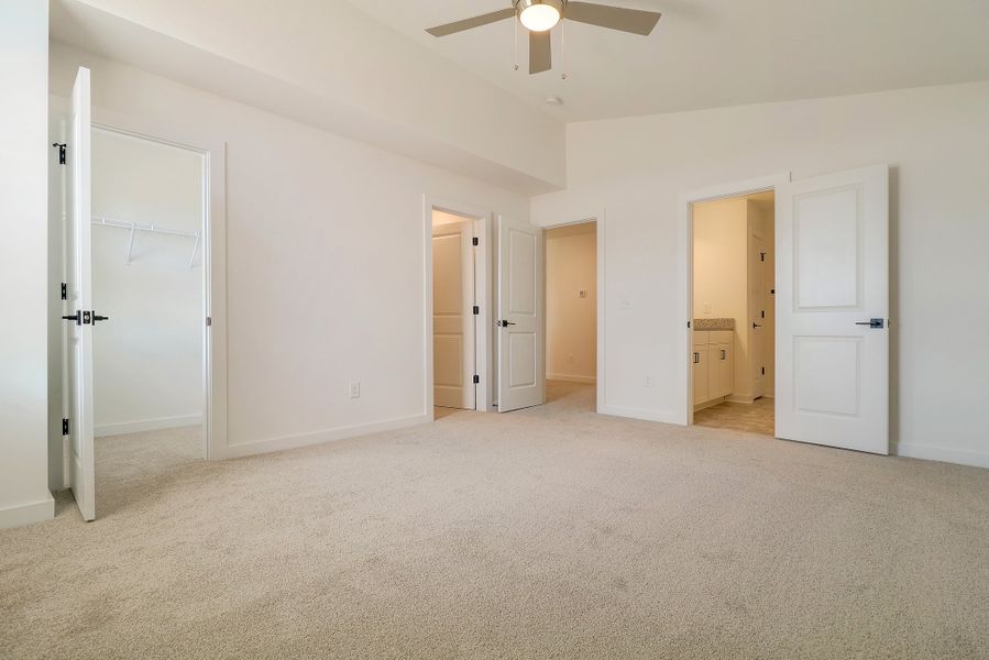Representative unfurnished interior of a home built from the Ivey by Hunter Quinn Homes in Westgate Village Townes, Spartanburg (Image 31). Representative unfurnished interior of a home built from the Ivey by Hunter Quinn Homes in Westgate Village Townes, Spartanburg (Image 31).