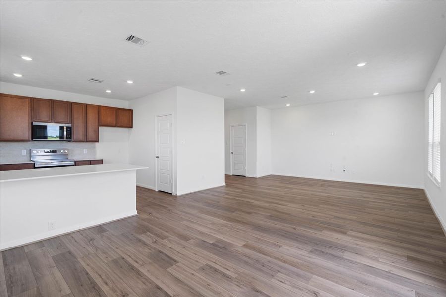 The bright open concept living space ensures everyone is connected from the family and dining rooms as well as the kitchen! The bright open concept living space ensures everyone is connected from the family and dining rooms as well as the kitchen!