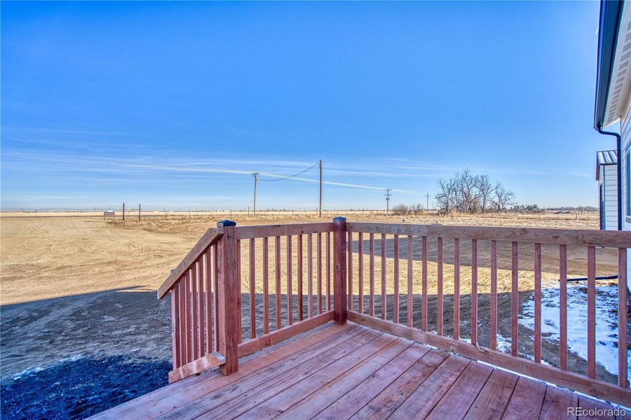 Exterior details and patio area of a home in , Hudson (Image 13).