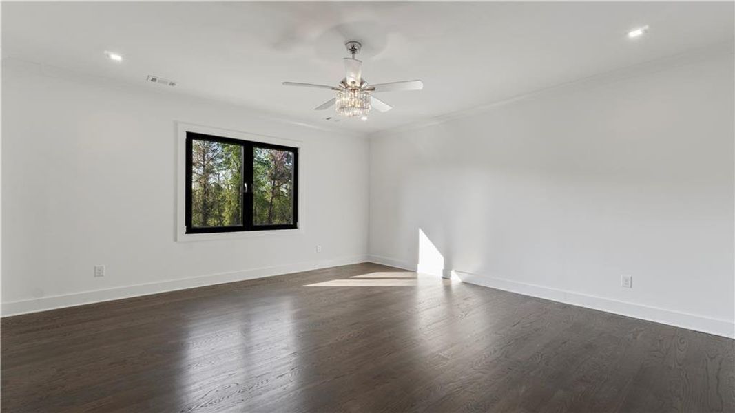 Spacious, unfurnished interior of a new home in , Marietta (Image 45).