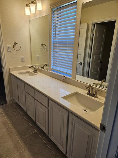 Furnished interior view inside a new home in Pecan Grove, Whitesboro (Image 10). Furnished interior view inside a new home in Pecan Grove, Whitesboro (Image 10).