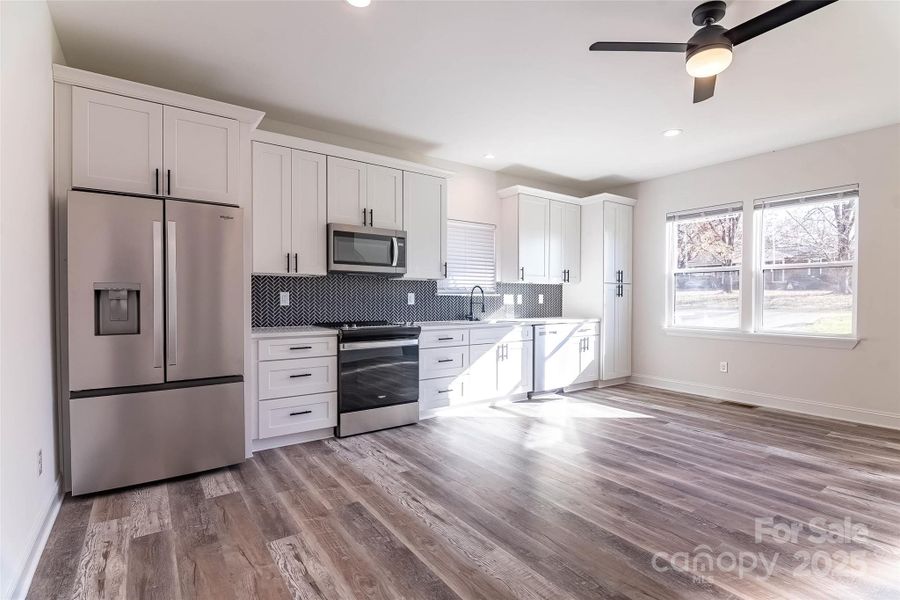 Furnished interior view inside a new home in , Shelby (Image 13).