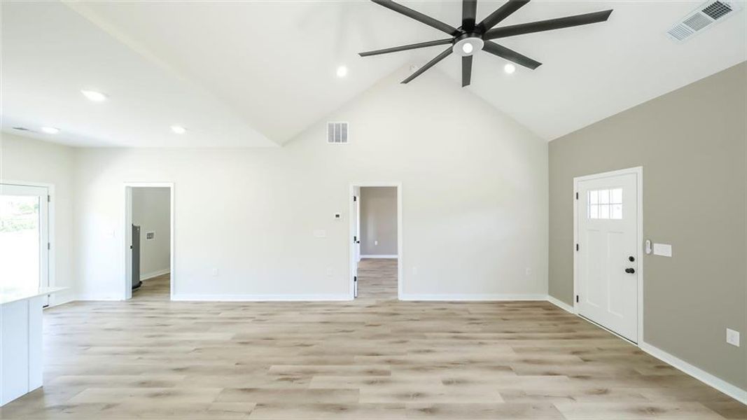 Spacious, unfurnished interior of a new home in , Tallapoosa (Image 16).