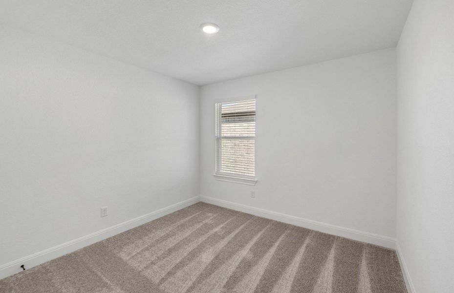 Spacious, unfurnished interior of a new home in Lagos, Manor (Image 14).