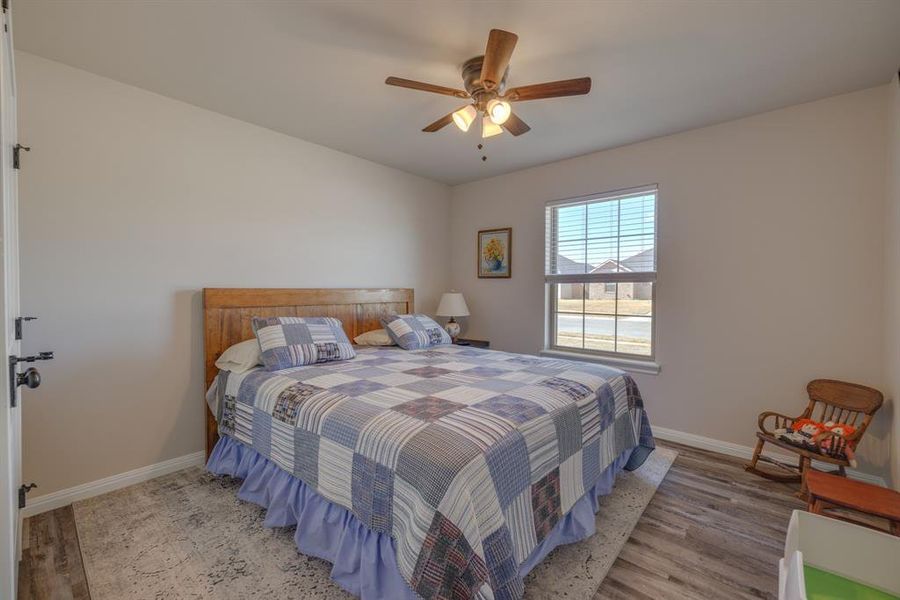 Furnished interior view inside a new home in , Abilene (Image 13).