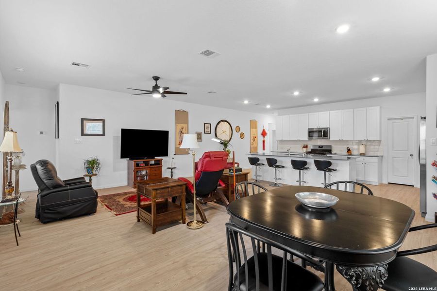Furnished interior view inside a new home in Hidden Trails, Bulverde (Image 14).