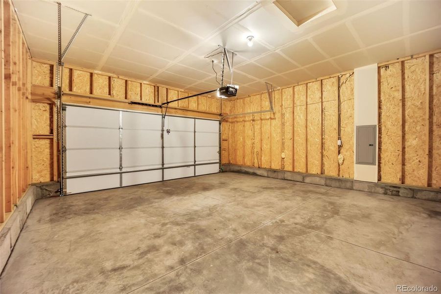 Spacious, unfurnished interior of a new home in , Colorado Springs (Image 29). Spacious, unfurnished interior of a new home in , Colorado Springs (Image 29).