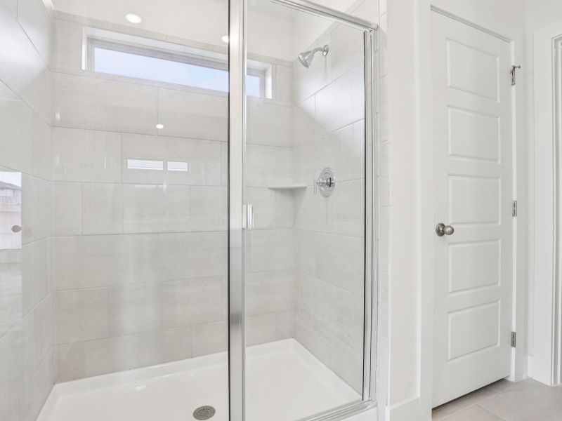 Primary bathroom in the Callaghan floorplan at a Meritage Homes community.