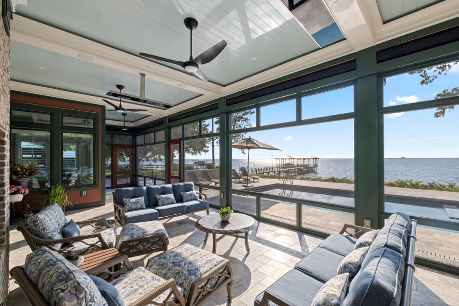 Image 78 of a home in .