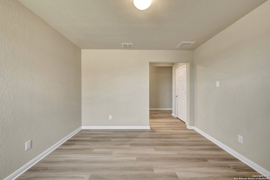 Spacious, unfurnished interior of a new home in Greenspoint Heights, Seguin (Image 8). Spacious, unfurnished interior of a new home in Greenspoint Heights, Seguin (Image 8).